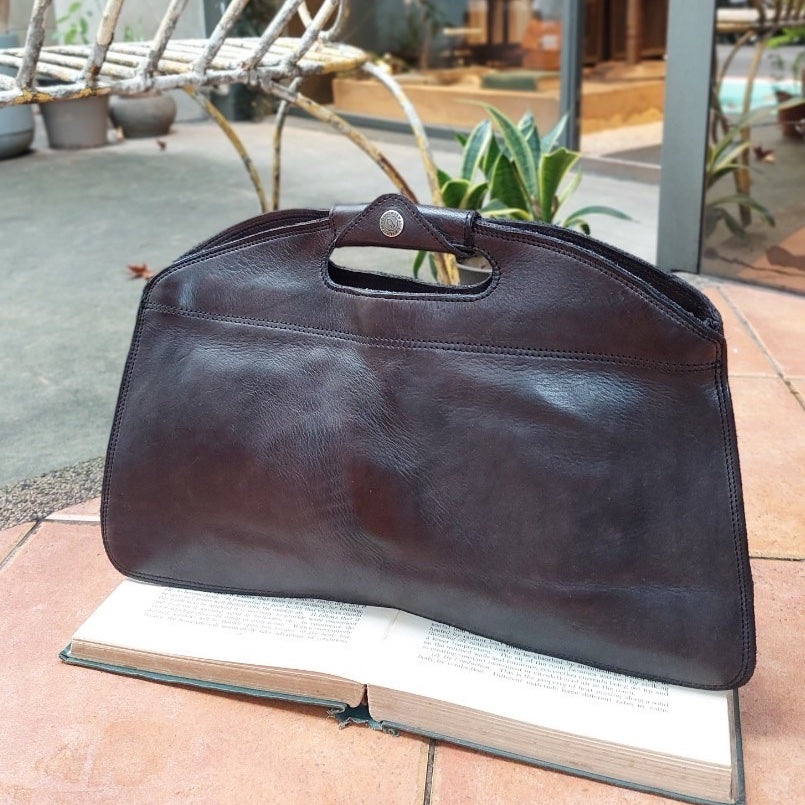 Campomaggi/Grey Brown Clutch Bag