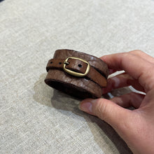 Load image into Gallery viewer, Campomaggi/Unisex Leather Bracelets