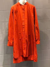 Load image into Gallery viewer, H+ by Hannoh Wessel/Long shirt(Sand/Orange red)