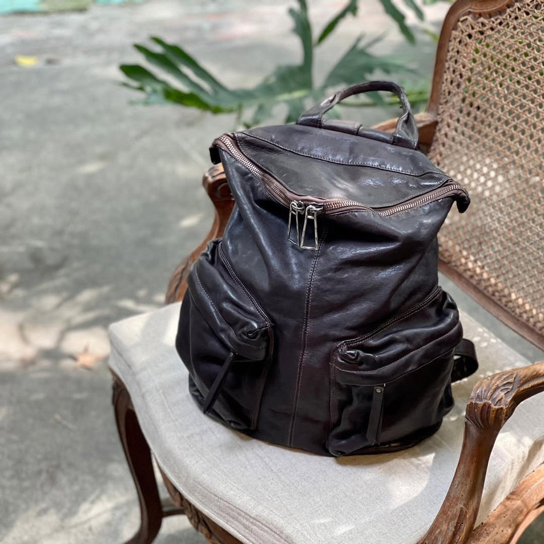義大利品牌/Dark Brown Backpack