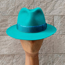 Load image into Gallery viewer, Borsalino/Turquoise fedora hat(Medium brim) - OBEIOBEI