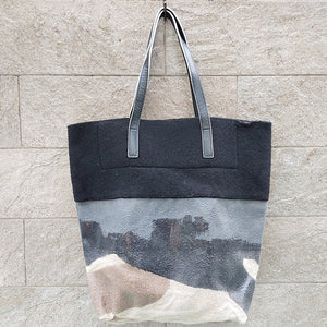 Exquisite J/Black felt tote bag - OBEIOBEI