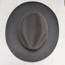 Load image into Gallery viewer, Borsalino/Brown fedora hat(Wild brim) - OBEIOBEI