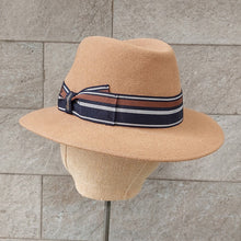 Load image into Gallery viewer, Borsalino/Tan fedora felt hat(Medium brim) - OBEIOBEI