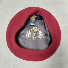 Load image into Gallery viewer, Doria/Wool Beret(Red/Caramel/Burgundy) - OBEIOBEI