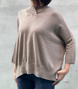 Cross over neck cashmere sweater - OBEIOBEI