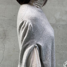 Load image into Gallery viewer, Cashmere sleeveless top-Light Grey Melange - OBEIOBEI