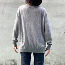 Load image into Gallery viewer, Turtle neck cashmere pullover-Grey - OBEIOBEI